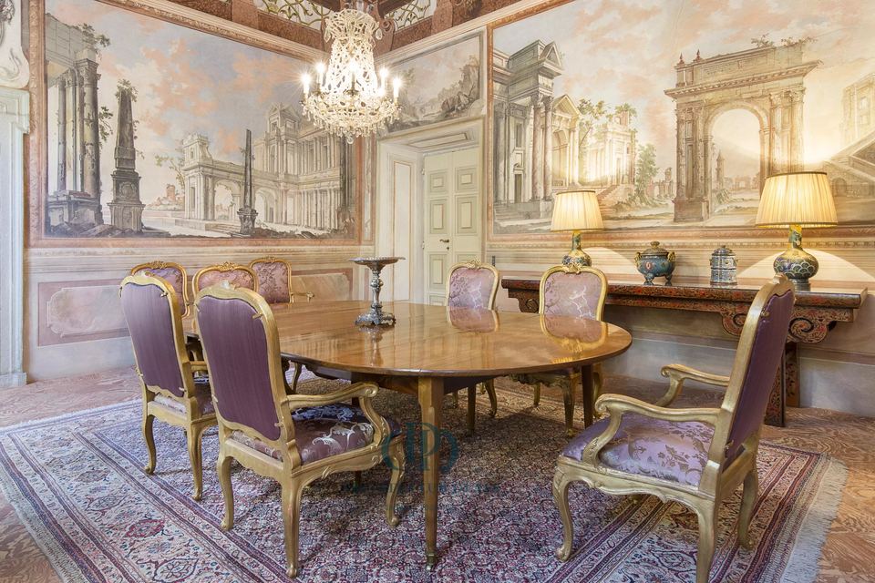 Villa Balbiano — 11