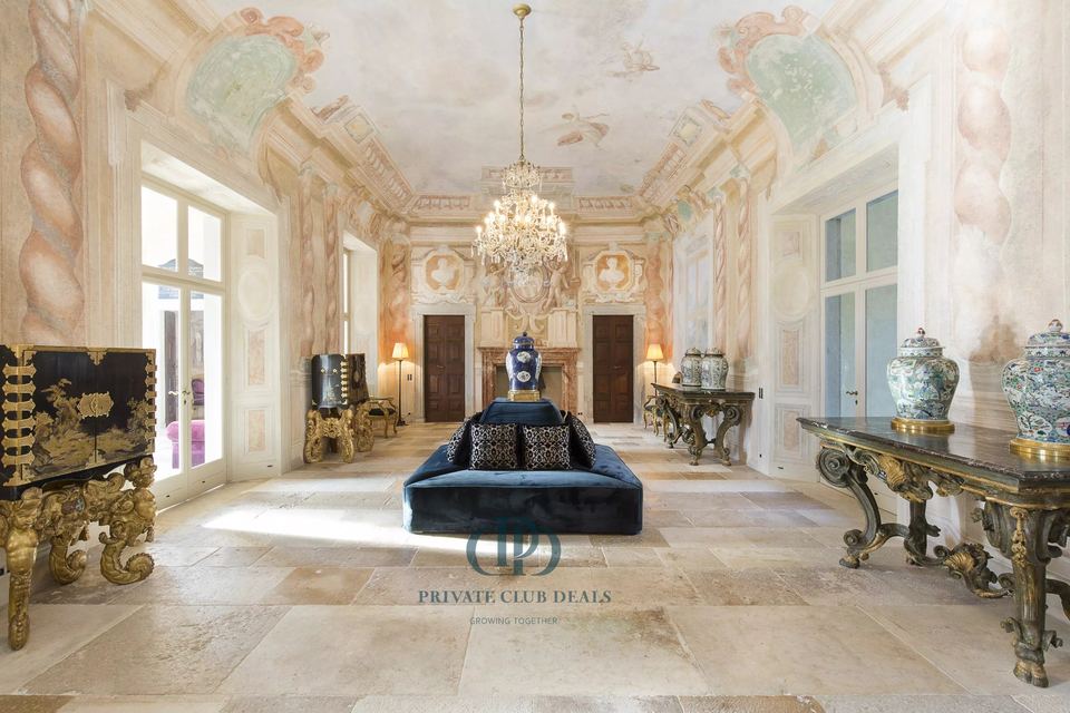 Villa Balbiano — 12