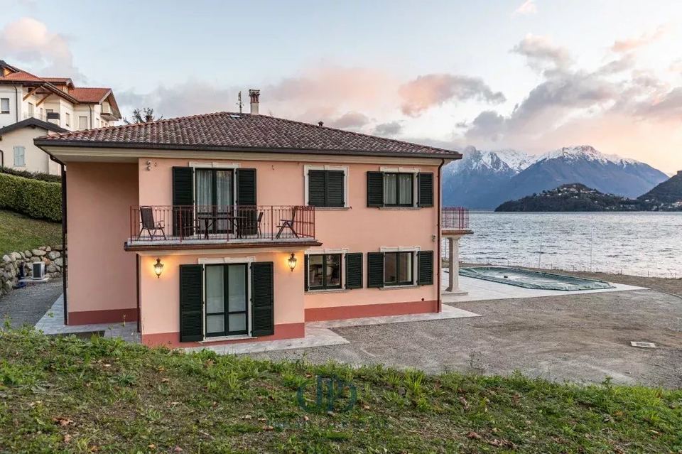 Affitto Villa Angela, in riva, Pianello del Lario — 1