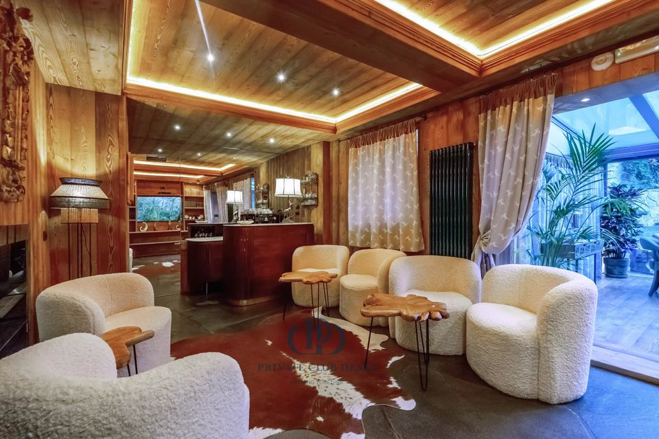 Chalet alpino da sogno a Limone Piemonte: lusso e natura per vacanze tutto l’anno — 4