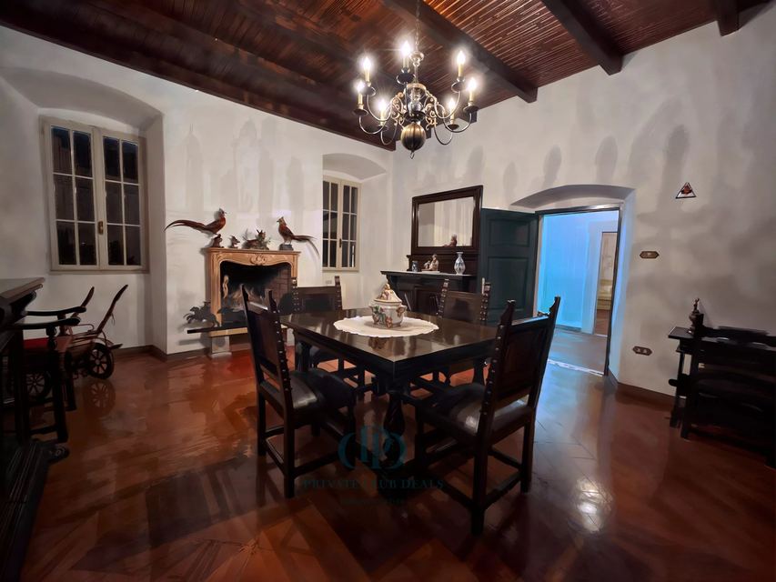 Charming Historic Estate in Franciacorta: Timeless Elegance — 8