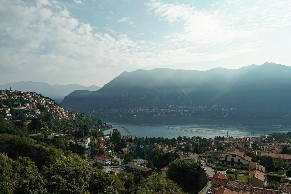 Exclusive property "A" located in Cernobbio — 3