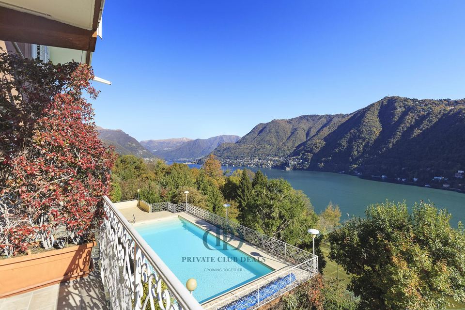 Ampio appartamento in elegante palazzina con piscina, Lago di Como — 1