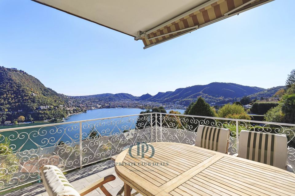 Ampio appartamento in elegante palazzina con piscina, Lago di Como — 6
