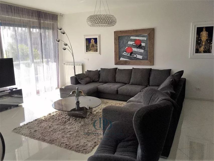 Апартаменты на втором этаже в Salita Grande Albergo 1 — 5