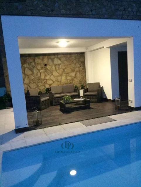 A 350 sqm villa spread over 3 levels, featuring a pool and stunning sea views — 3