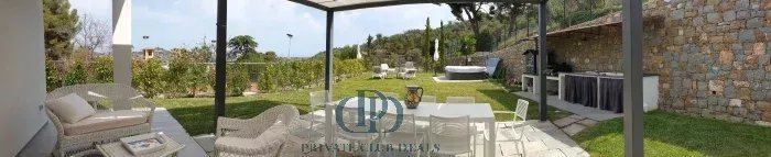 Prestigious luxury villa — 8