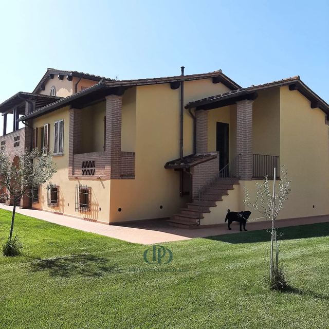 Villa Renèe, Sinalunga – Siena – panoramic view of the hills — 9