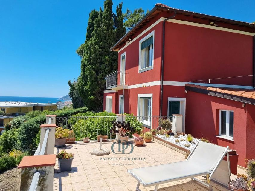 Historic and prestigious villa — 3