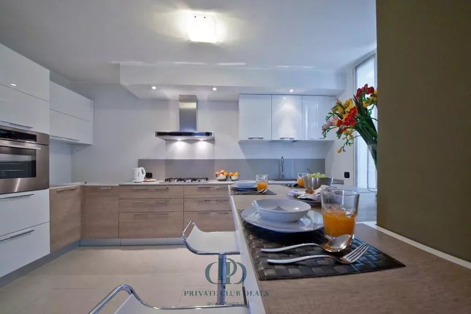 Elegant villa located in Menaggio, in the Croce area — 4