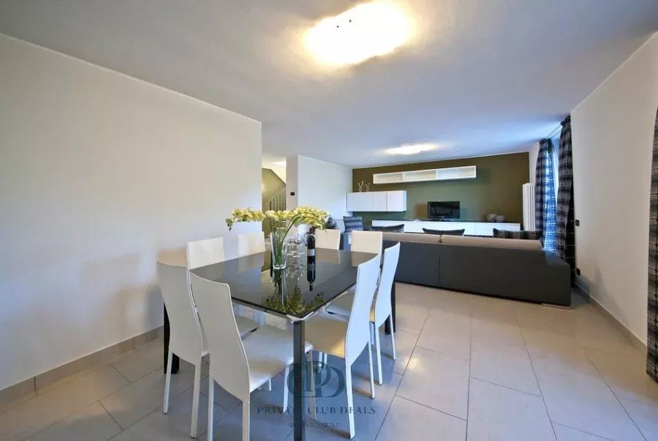 Elegant villa located in Menaggio, in the Croce area — 9