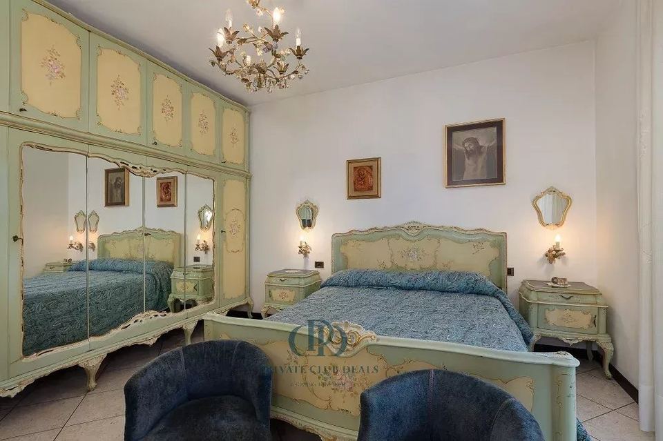 Prestigious detached villa — 12