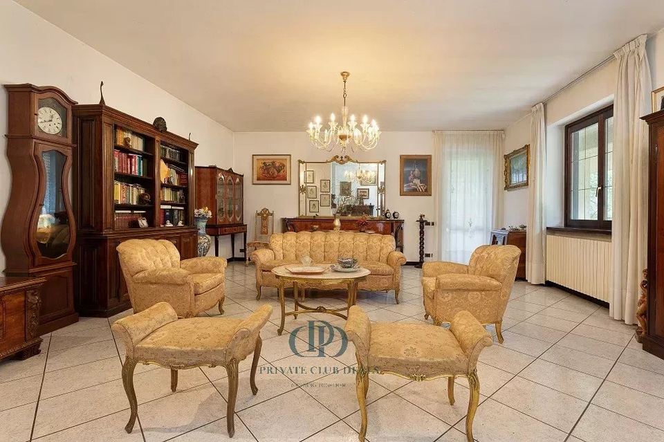 Prestigious detached villa — 4