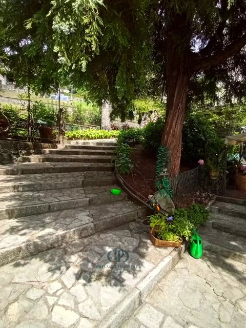 Prestigious villa in San Fedele, with a panoramic location — 8