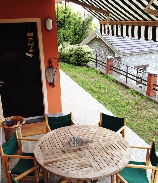 Appartamento in villa con splendida vista lago — 6