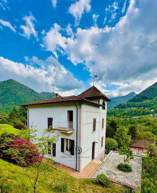 Lake Como Domaso - Via Oliva! Exclusive residential area facing south! — 2