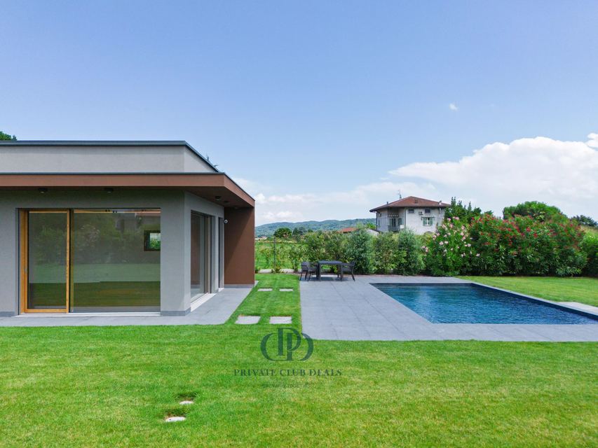 Un angolo di paradiso moderno ad Angera – Villa di design con vista lago, piscina e tecnologia all’avanguardia — 7