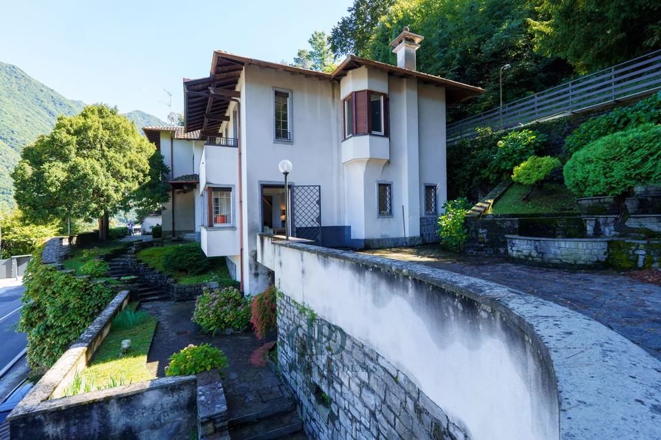 Lussuosa villa a Laglio — 3