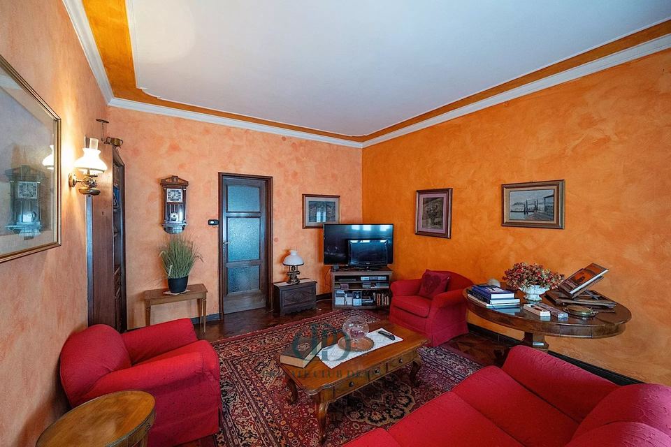 Una Residenza Storica dal Fascino Intramontabile nel Cuore di Baveno — 5