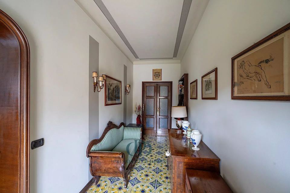 Una Residenza Storica dal Fascino Intramontabile nel Cuore di Baveno — 8