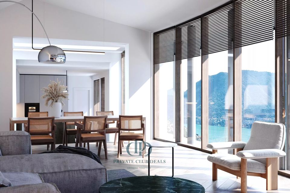 Stunning three-story villa with an indoor pool, garage, and a breathtaking view of Lake Como. — 4