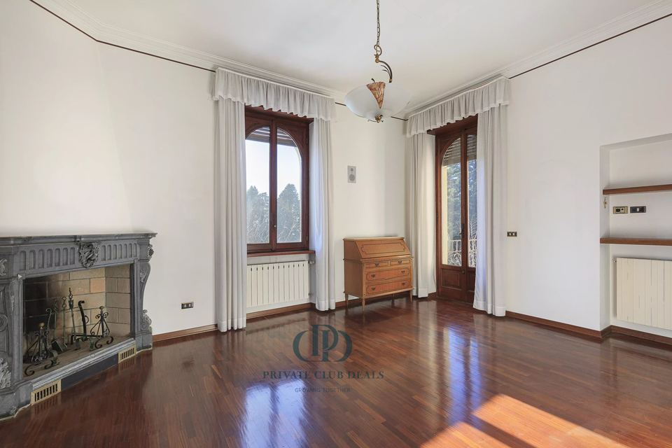 Period villa with pool and park Varese, Selvapiana area — 10