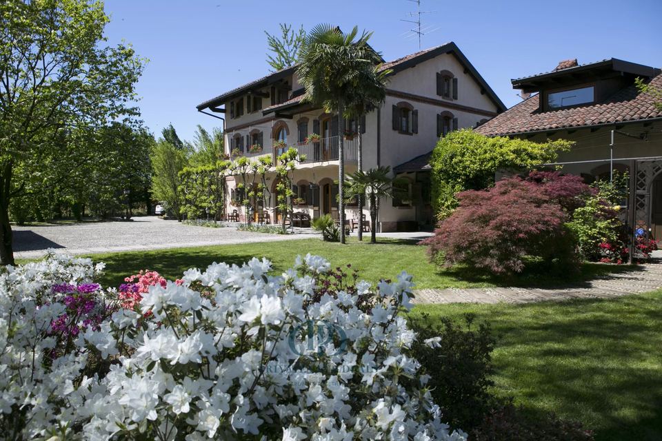 Borgo San Cristoforo - Storia, Natura e Lusso a Due Passi da Malpensa — 2