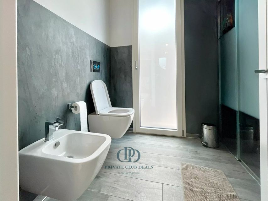 Modern villa in a strategic and reserved place — 12