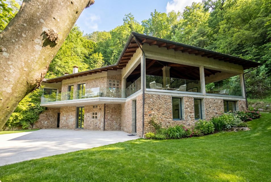 The tourist residence for sale by Lake Varese — 1