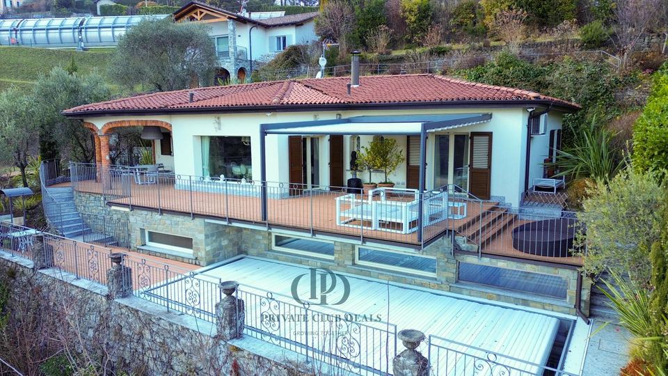 Elegant Villa in Menaggio with Panoramic Views of Lake Como — 2