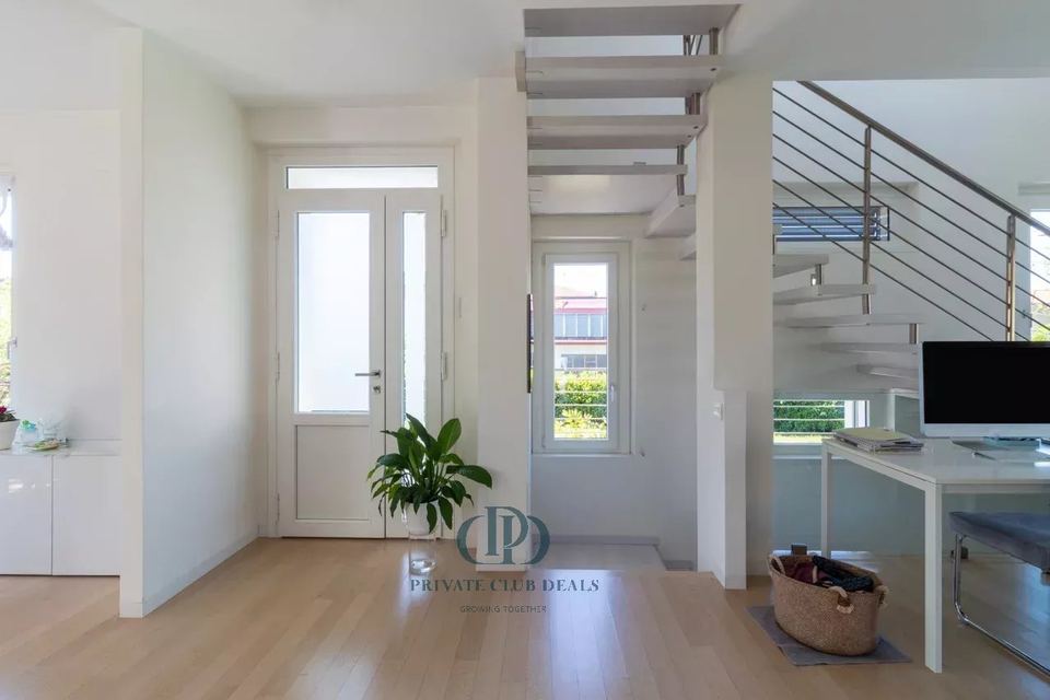 Villa Elegante a Varese — 10