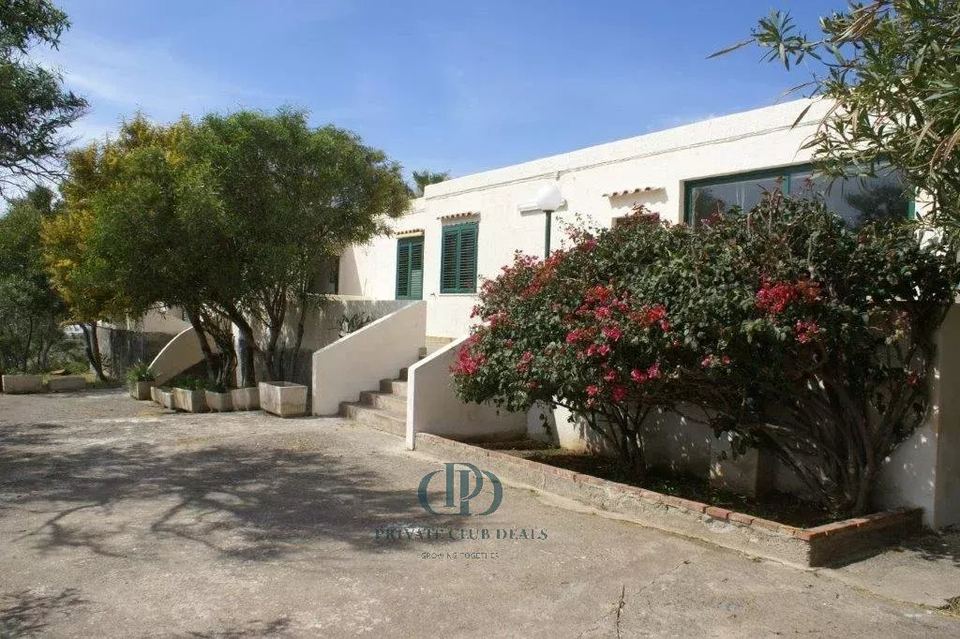 Opportunità Unica di Investimento a Pantelleria — 11