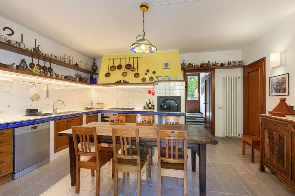 Villa Panoramica a Lenno con Vista Lago, Giardino Privato e Massima Tranquillità — 4