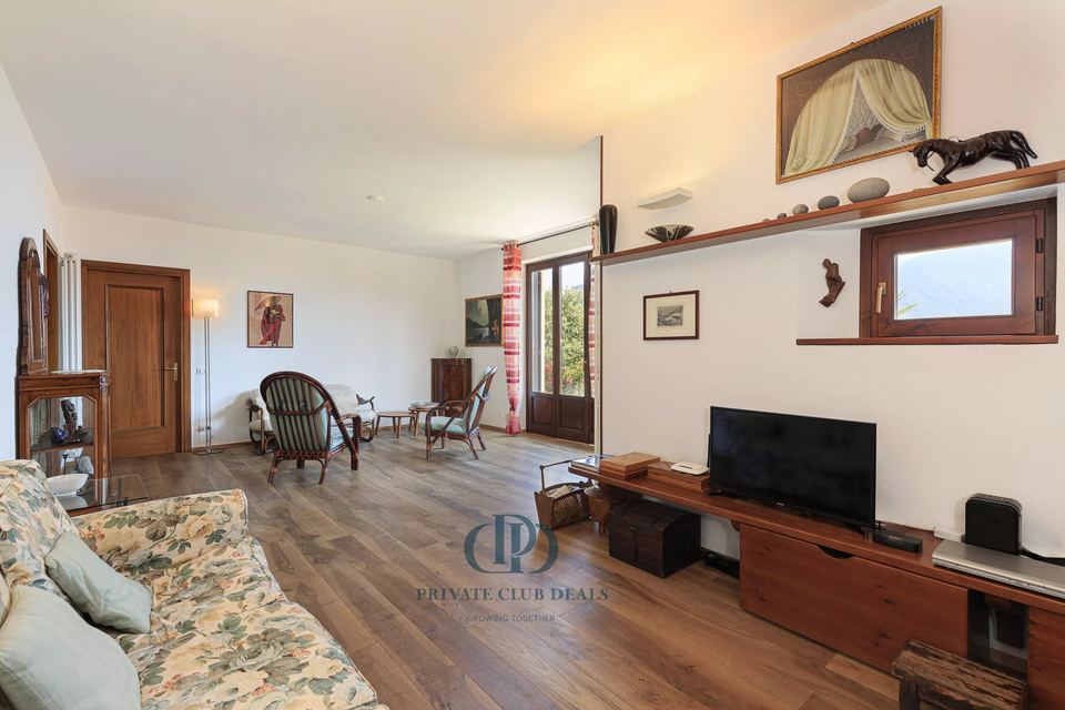 Villa Panoramica a Lenno con Vista Lago, Giardino Privato e Massima Tranquillità — 5