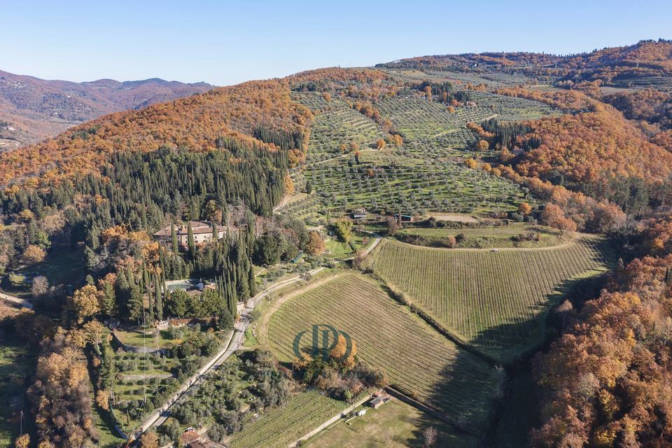 Relais nel cuore delle colline aretine in Toscana — 2