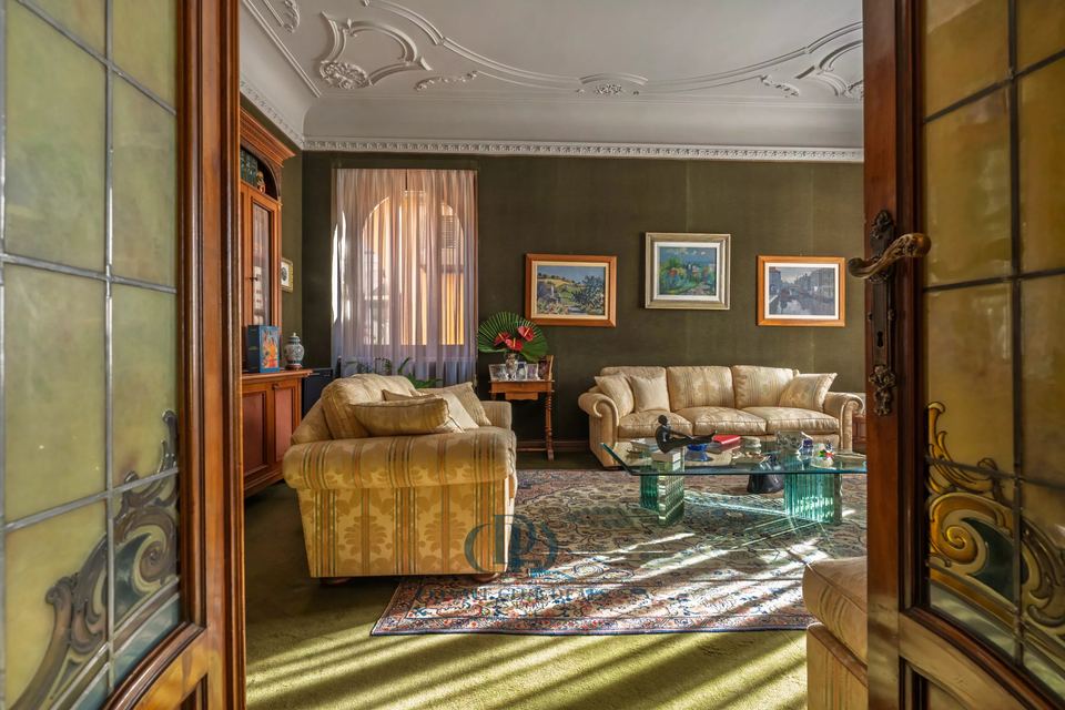 Lakefront Period Residence for Sale in Omegna — 7
