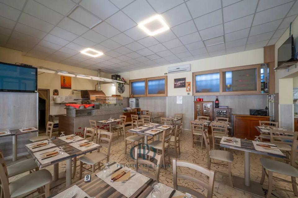 Restaurant in Feriolo — 9