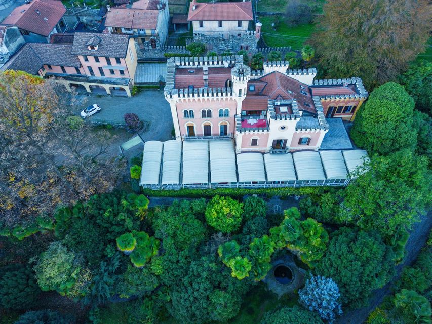Charming Lake Maggiore Castle Estate — 5