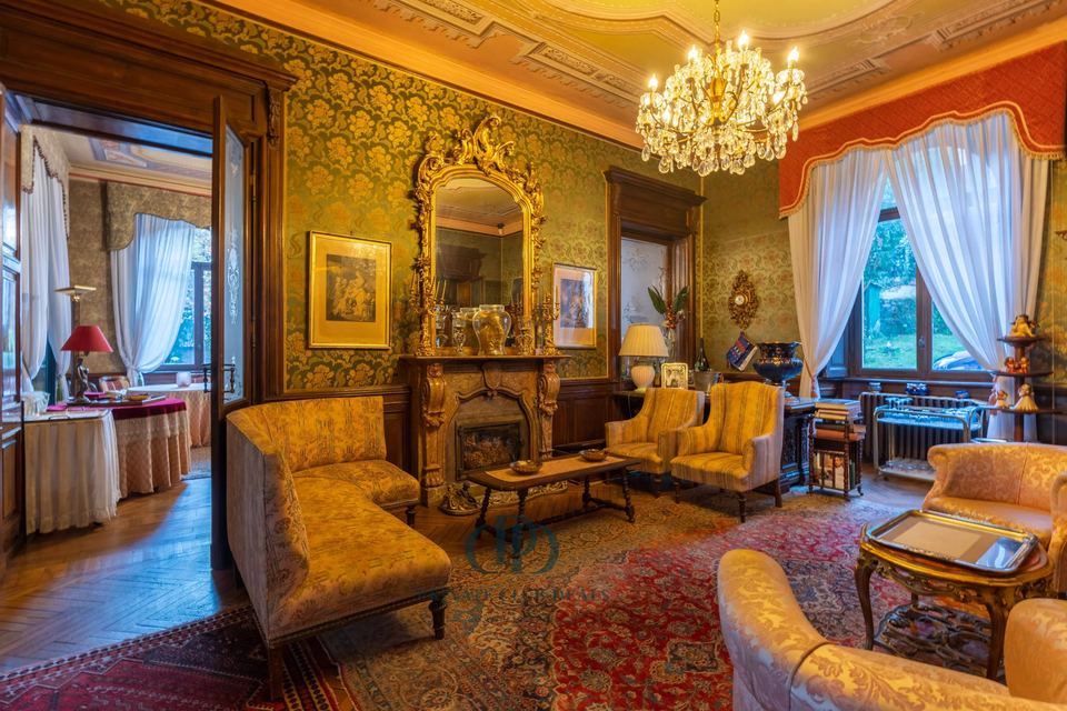 Charming Lake Maggiore Castle Estate — 7