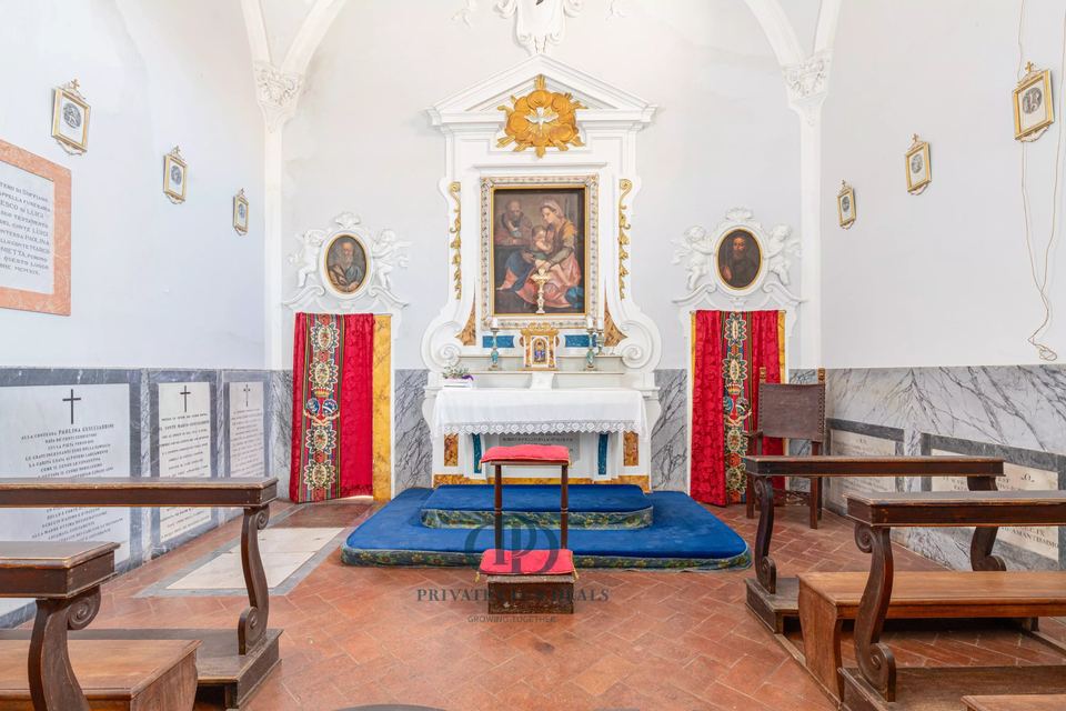 Castello di Oliveto — 5