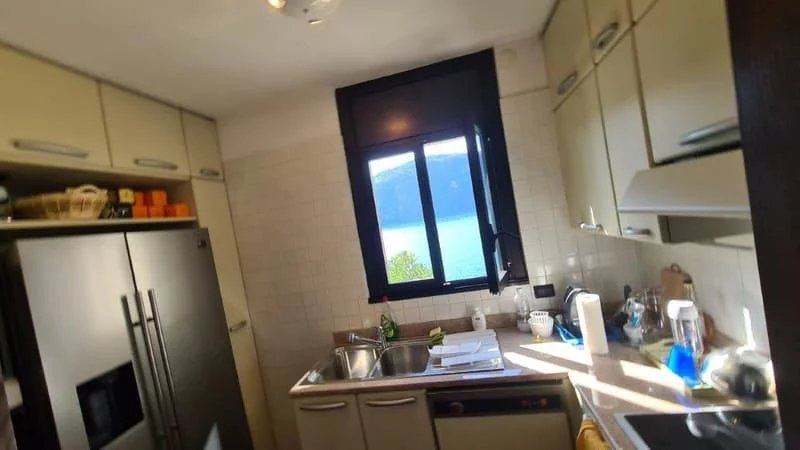 Apartment in Bissone — 7
