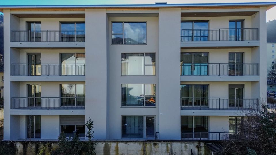 Apartment in Chiasso — 2