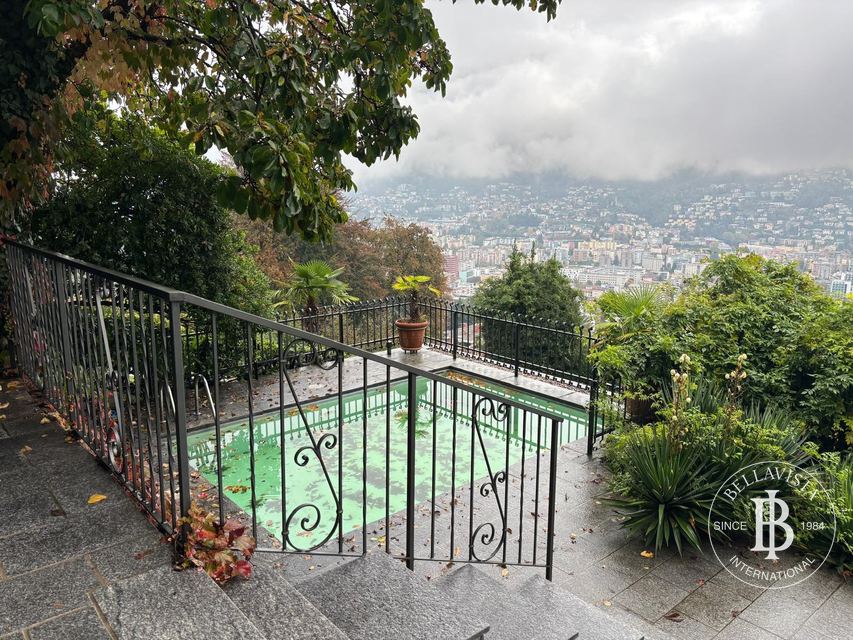 Villa with splendid lake view, Massagno — 1