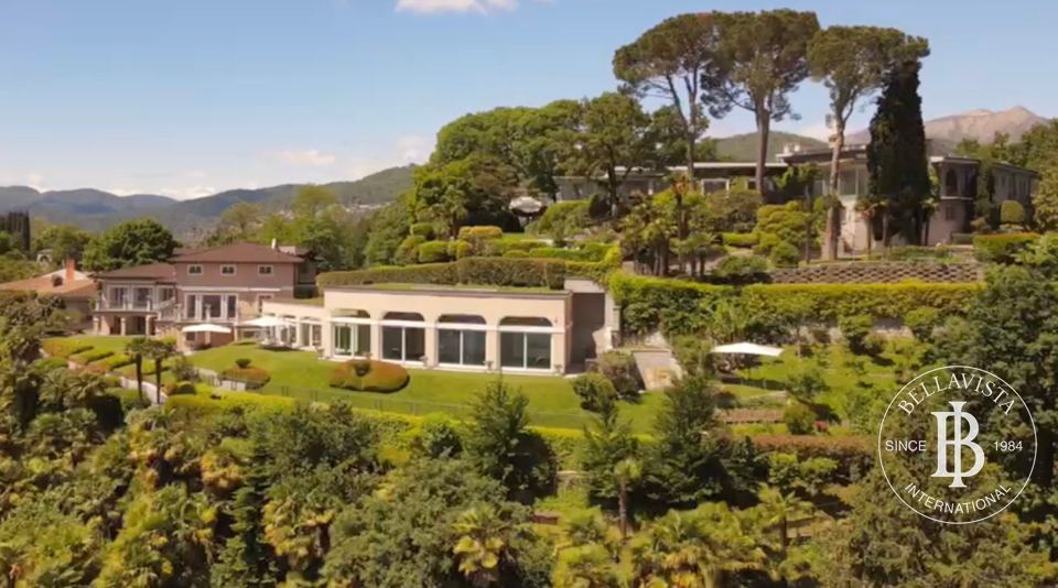 Mediterranean-style mansion with lake view, Sorengo — 7