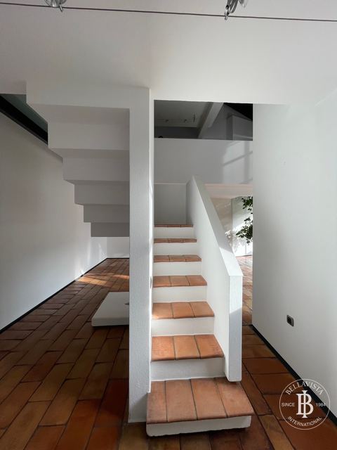 Luxury villa in the historic centre, Muzzano — 3