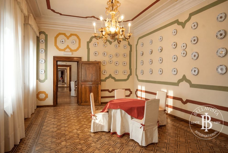 A Rare Opportunity in the Heart of Bassano del Grappa ( Historic Villa with Stables and Barn ) — 9
