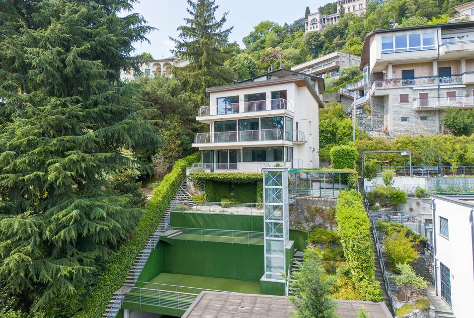Villa (6 bed) in Como — 1