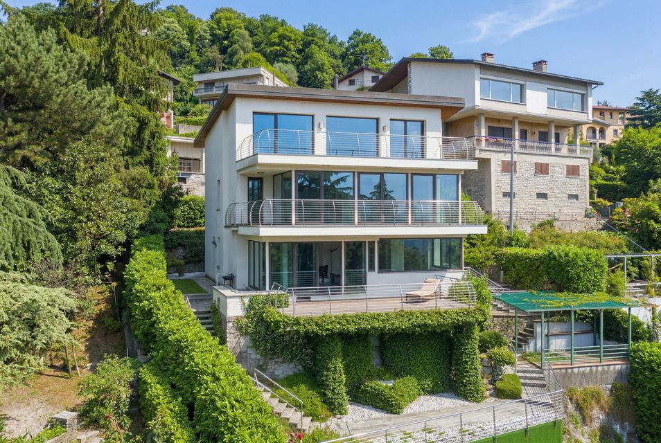 Villa (6 bed) in Como — 2