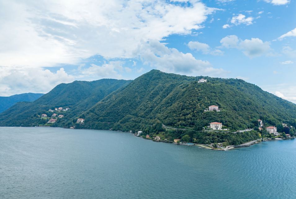 Villa (6 bed) in Como — 9
