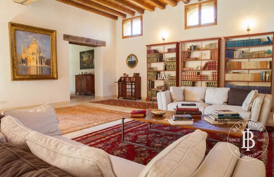 BASSANO DEL GRAPPA  A Residence of Timeless Elegance in the Heart of Bassano — 4
